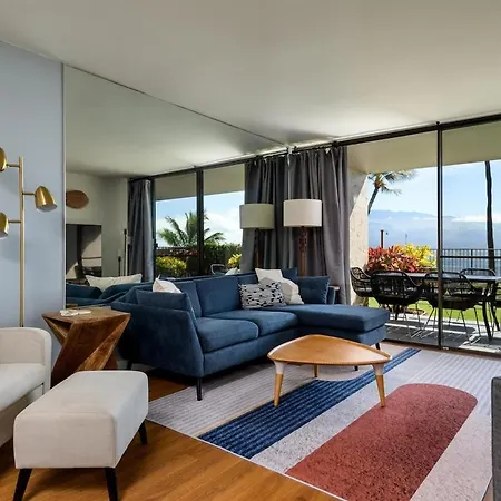 Remodeled 3 Bedroom Oceanfront Condo — Sleeps 8